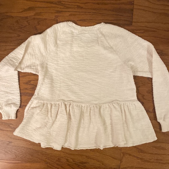 Urban Outfitters (Truly Madly Deeply) Sweater - Picture 4 of 4